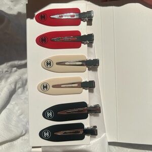 CHANEL Elegant Hair Clip Trio - Scarlet, Ivory, Ebony